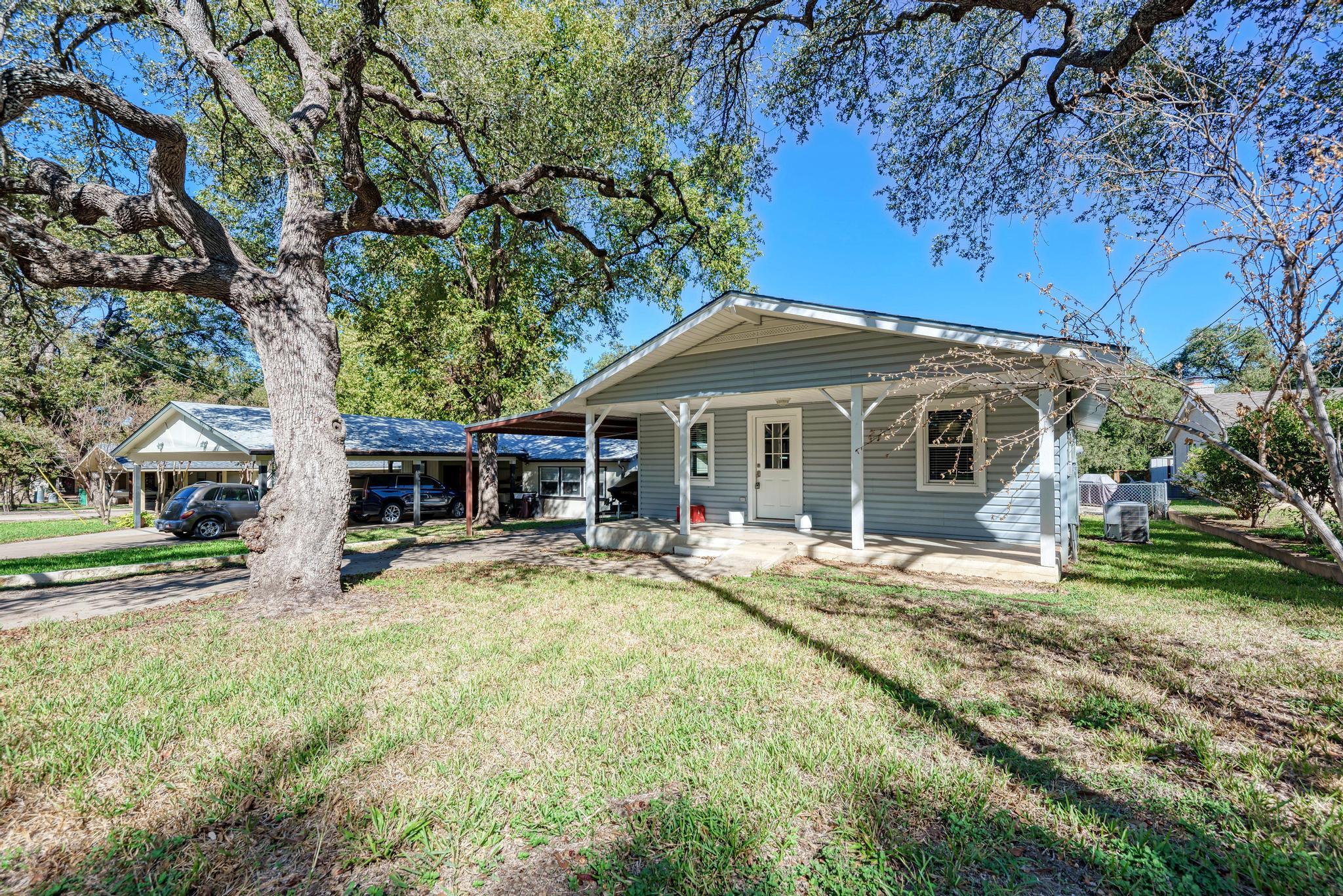 Single Family Residence
