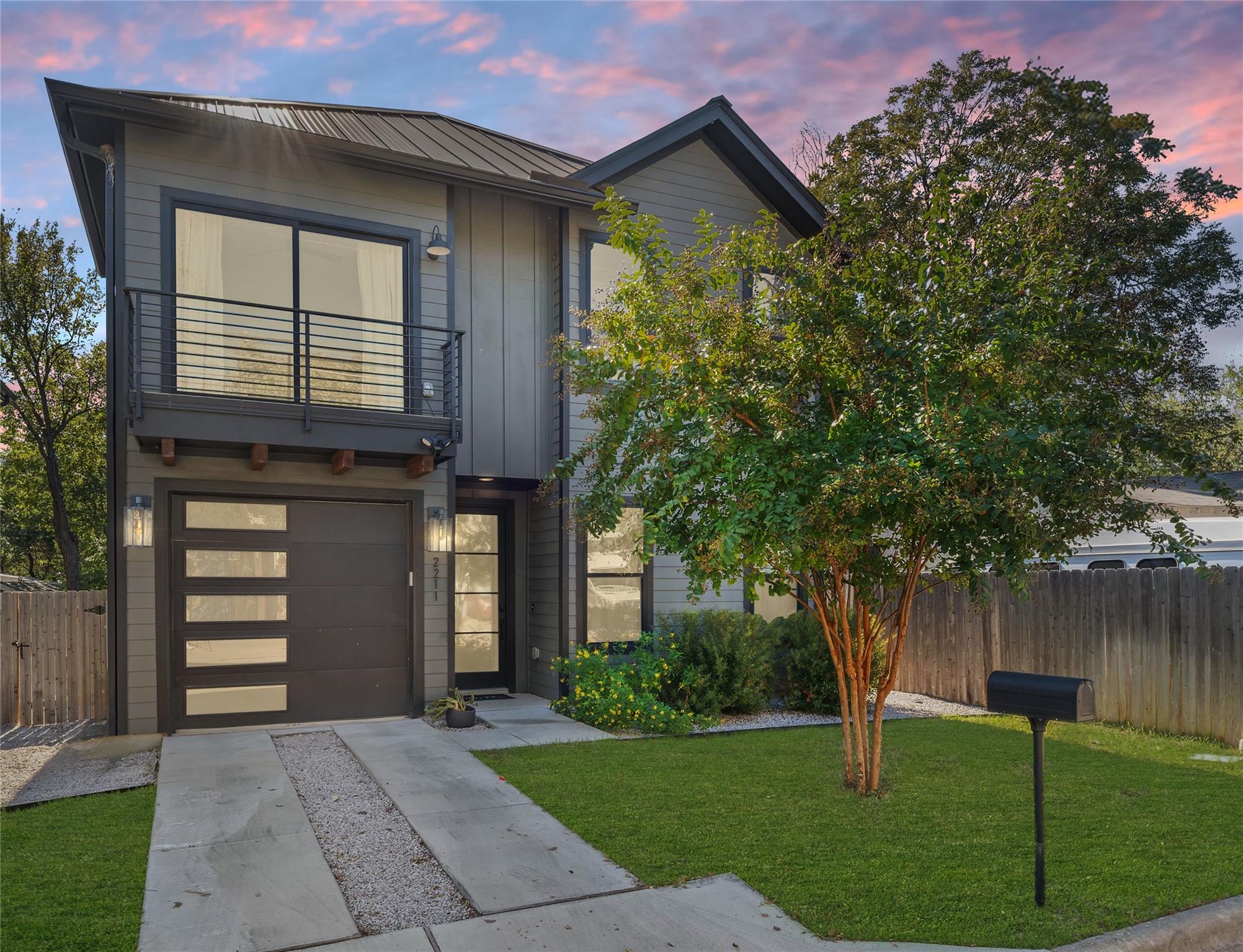 Single Family Residence
