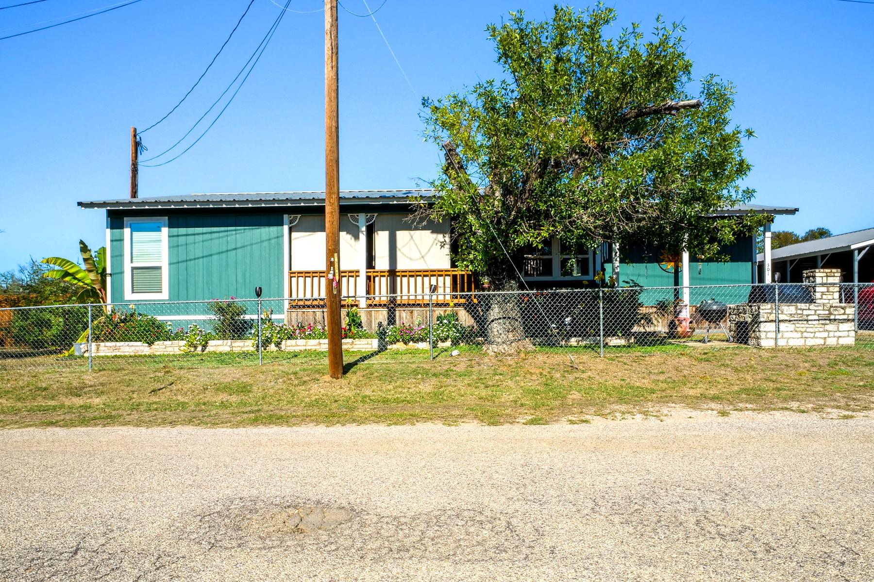 Single Family Residence