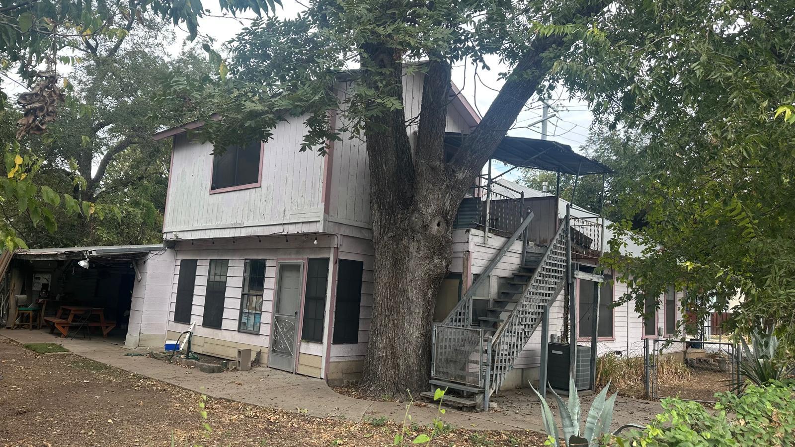 Single Family Residence