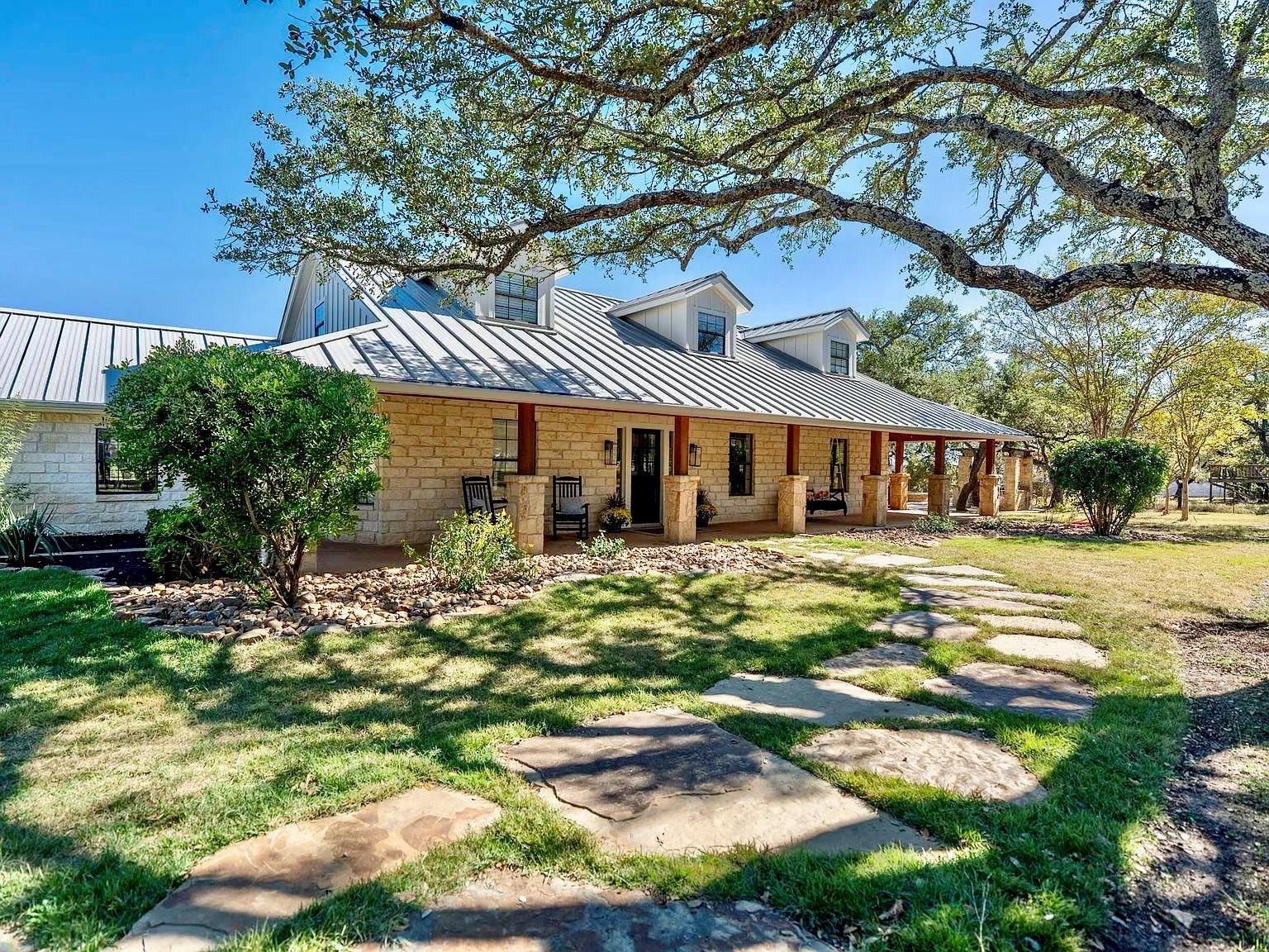Single Family Residence