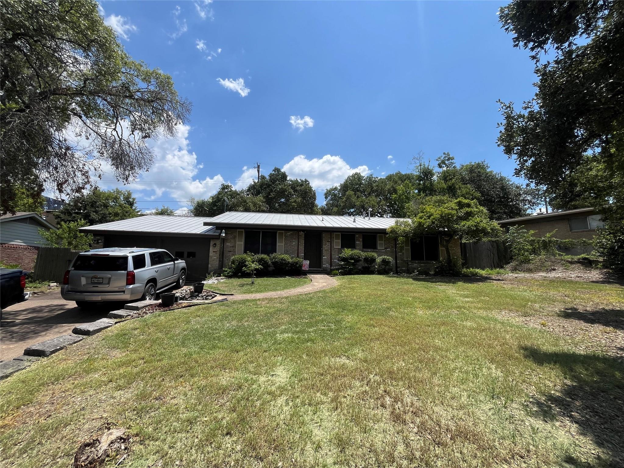 Single Family Residence