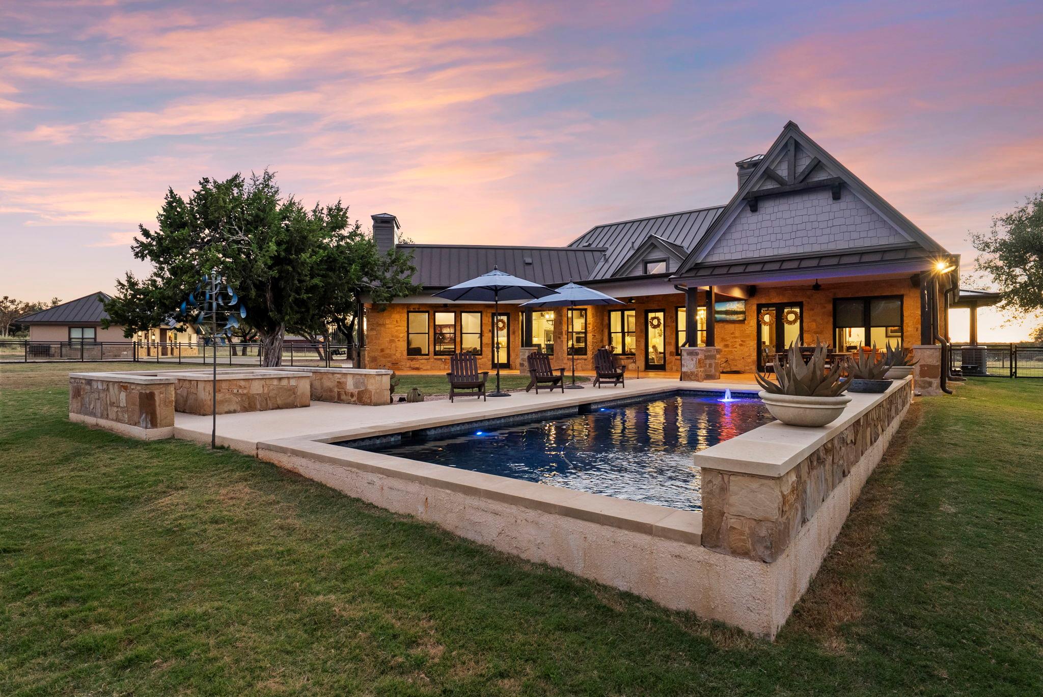 Single Family Residence