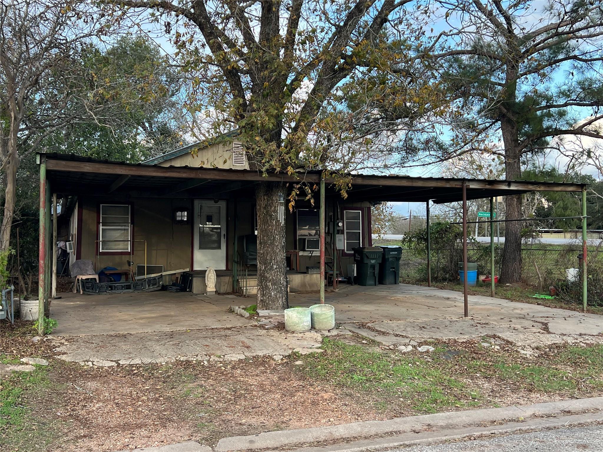 Single Family Residence