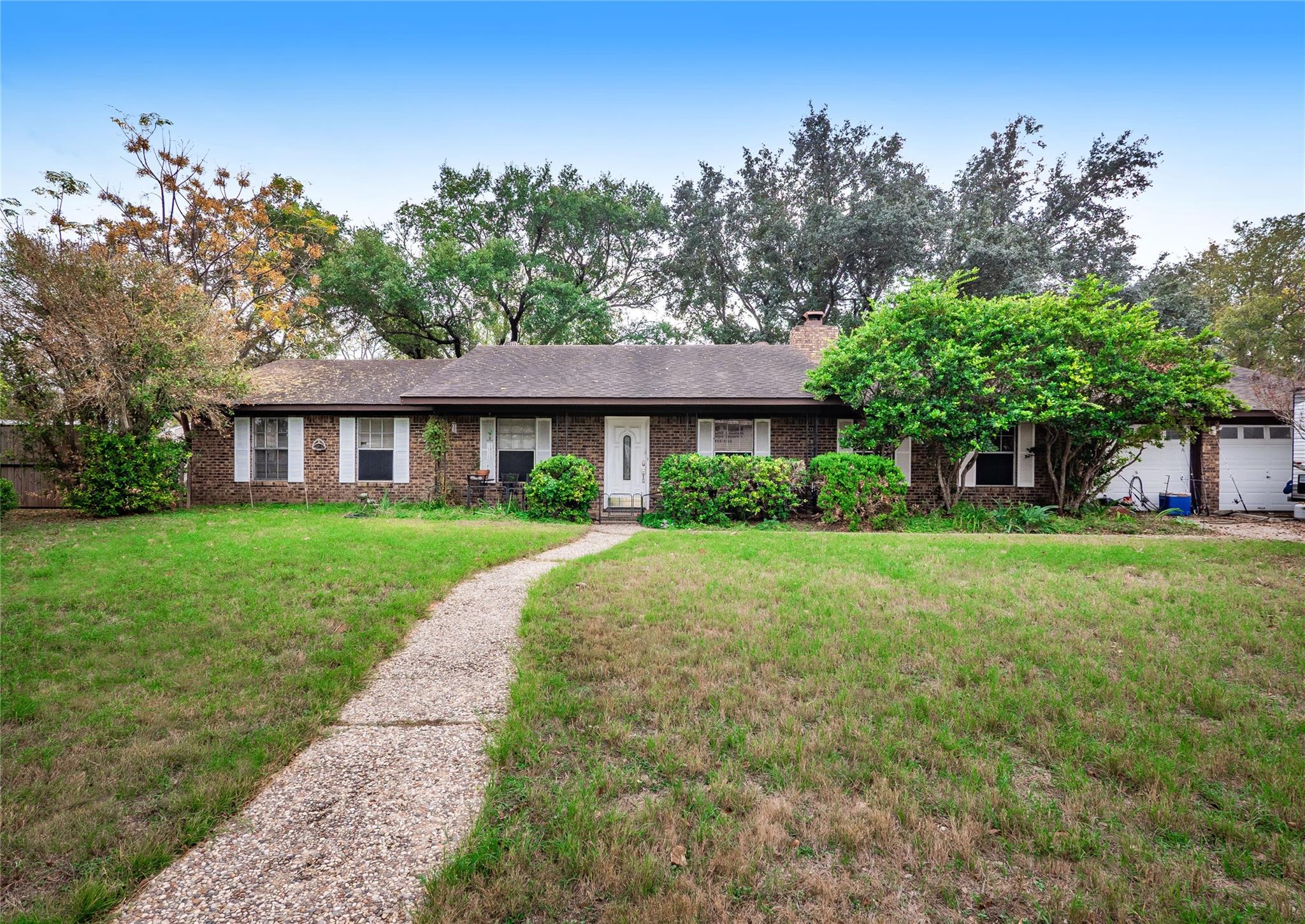 Single Family Residence