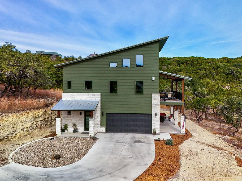 Single Family Residence