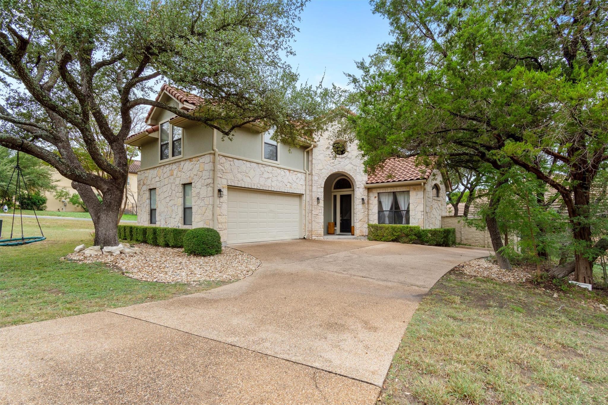 Single Family Residence