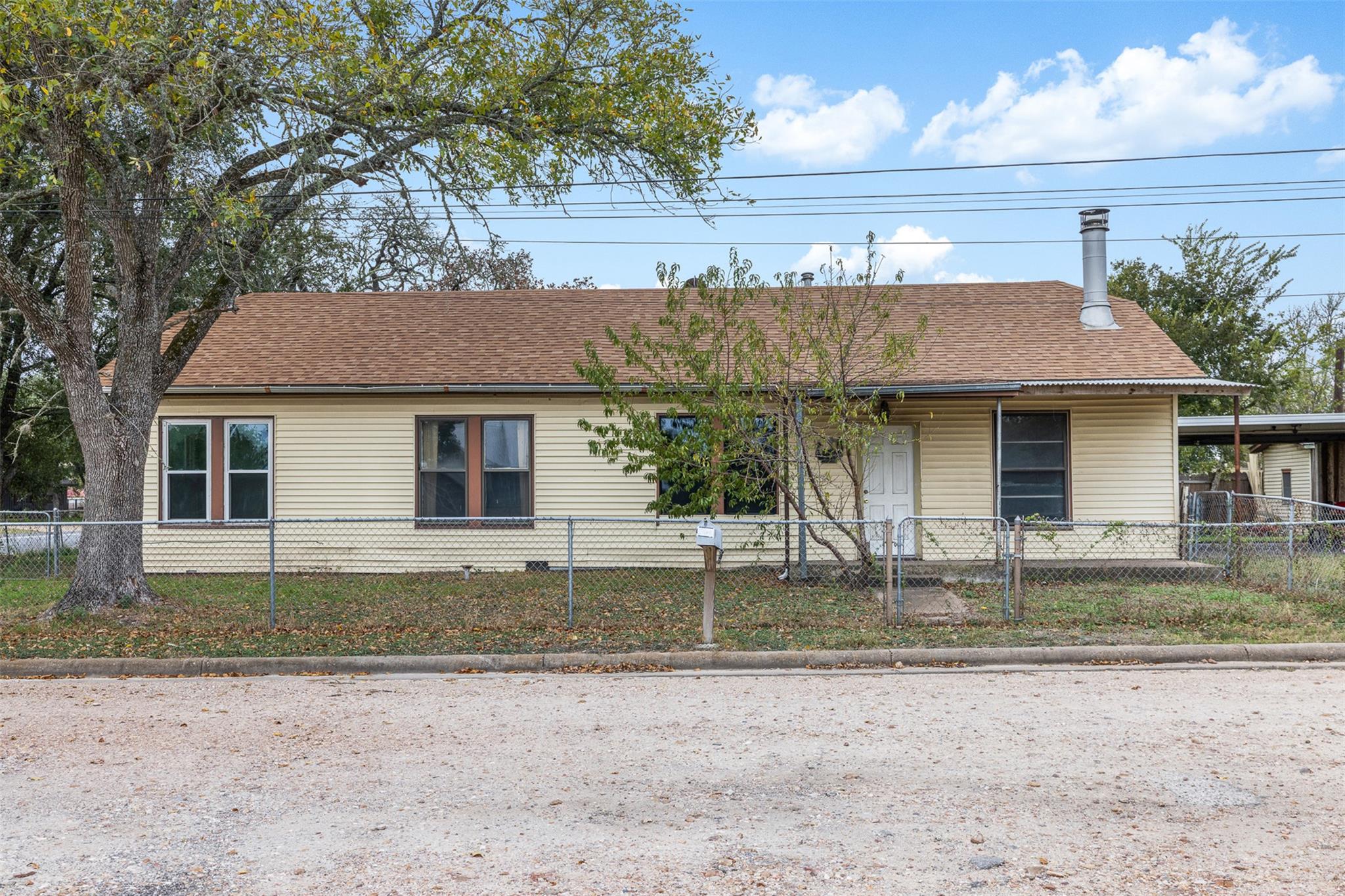 Single Family Residence