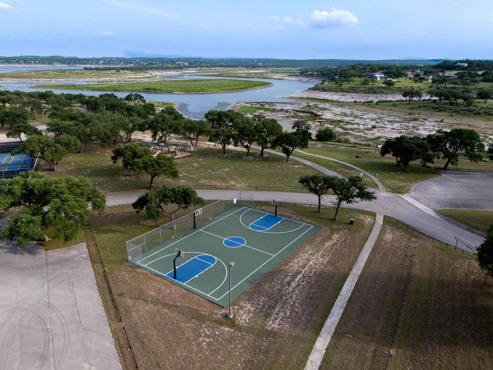Photo 36