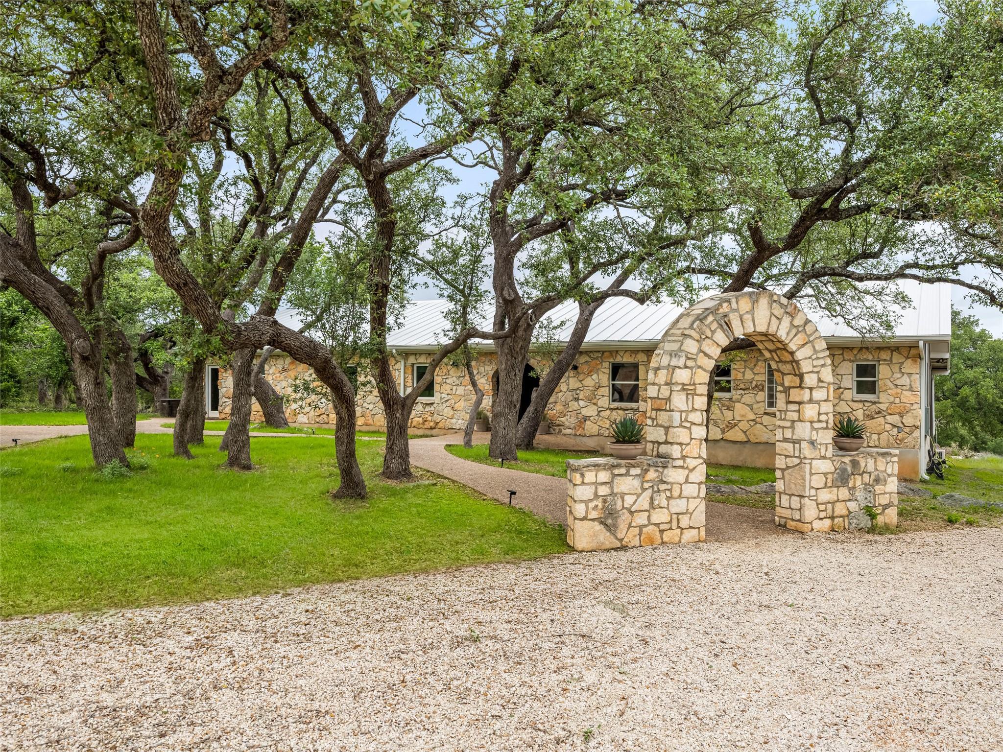 Single Family Residence