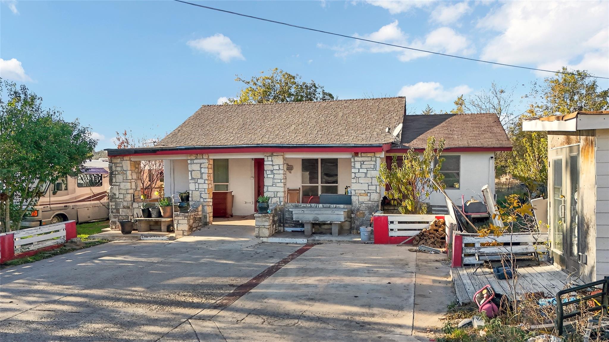 Single Family Residence