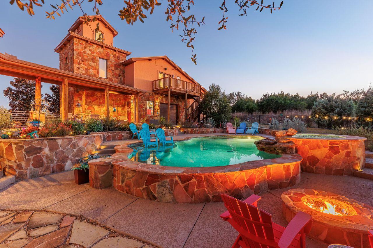 Single Family Residence