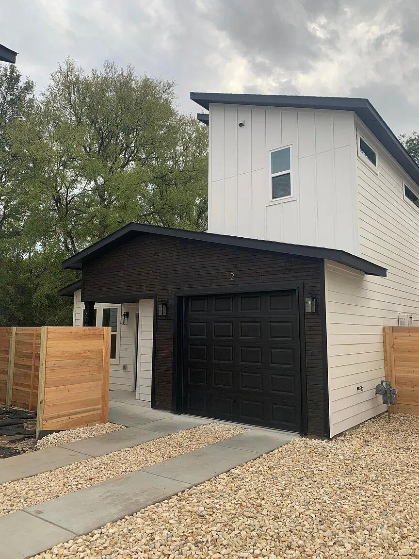 Single Family Residence