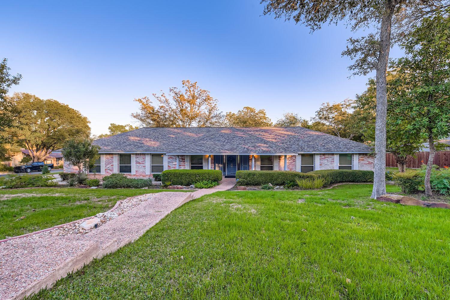 Single Family Residence