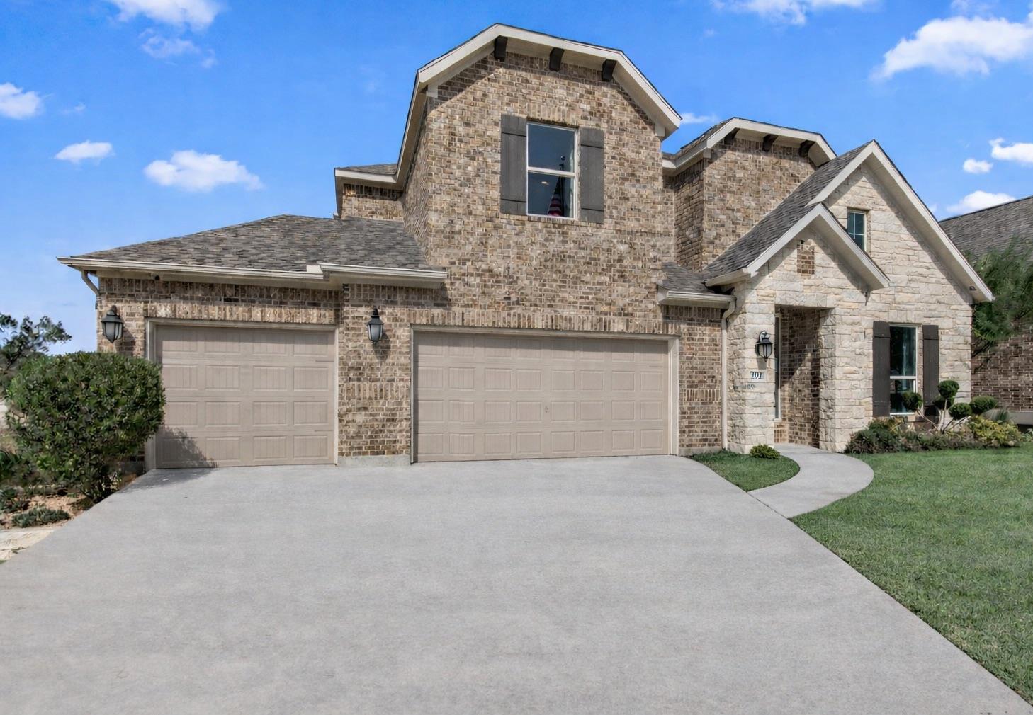Single Family Residence