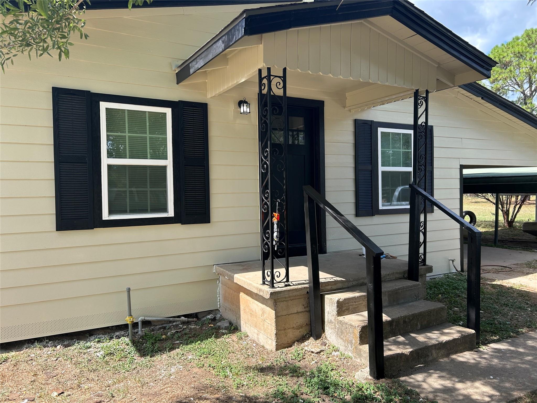 Single Family Residence