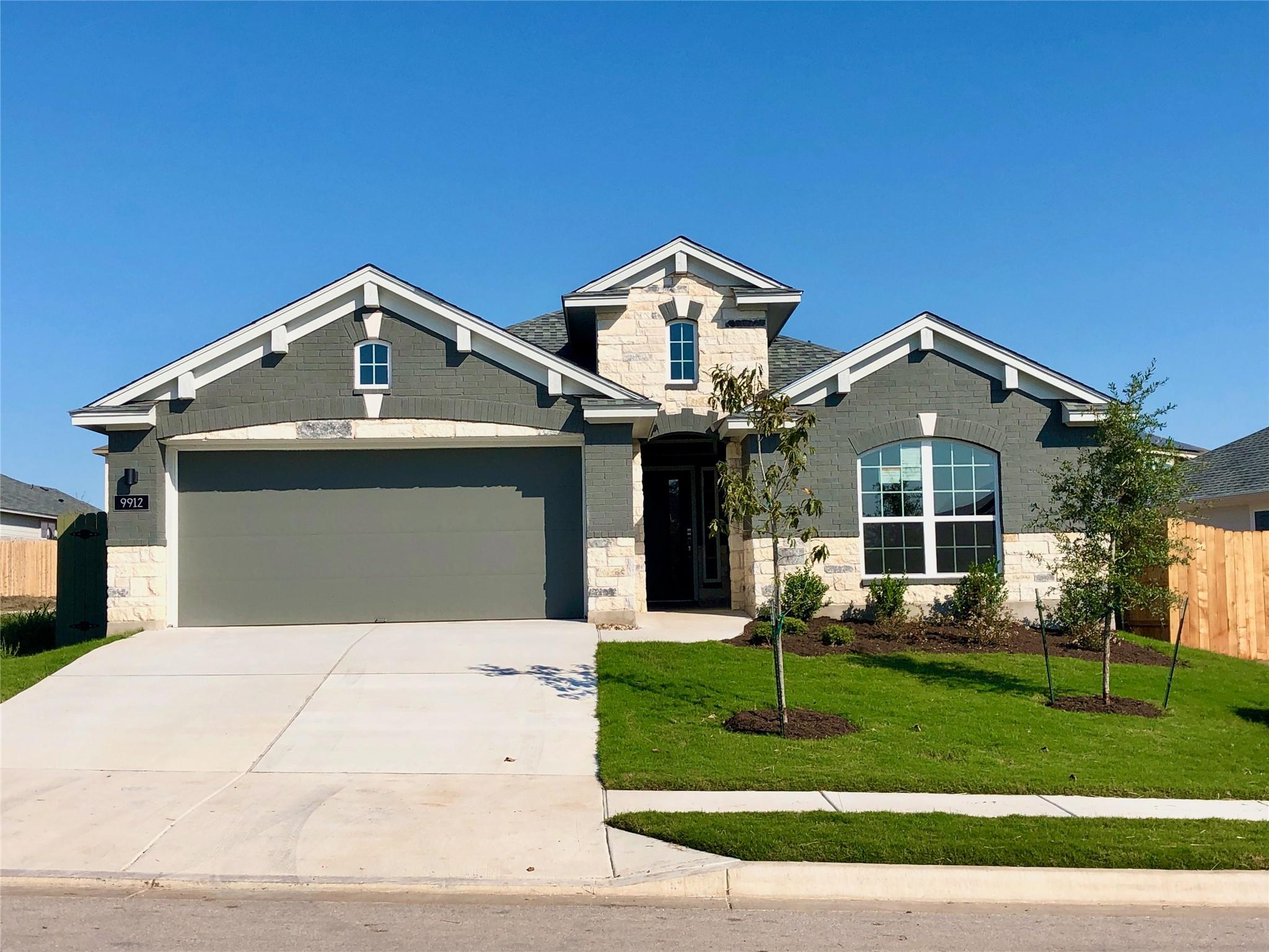 Single Family Residence