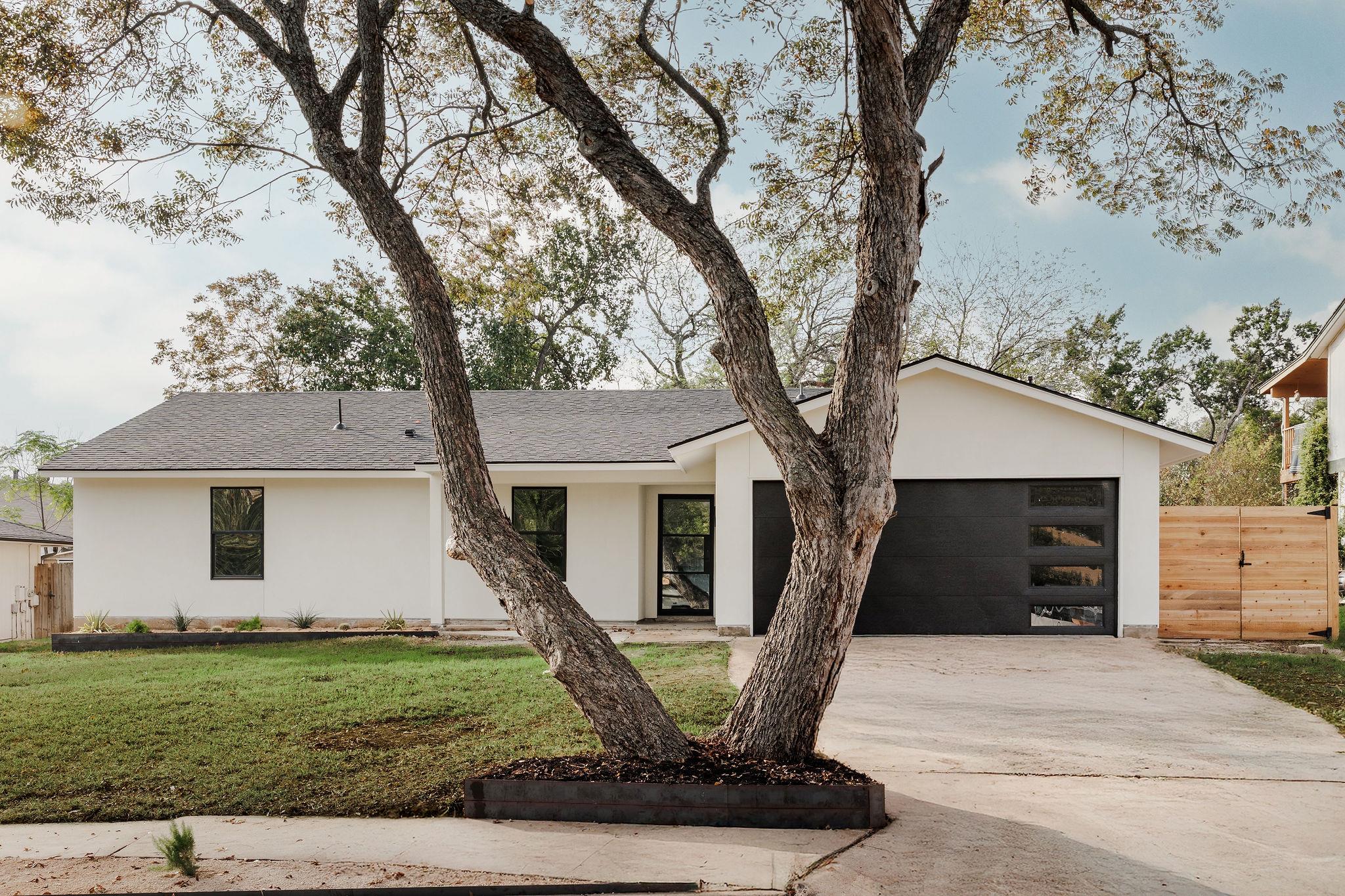 Single Family Residence