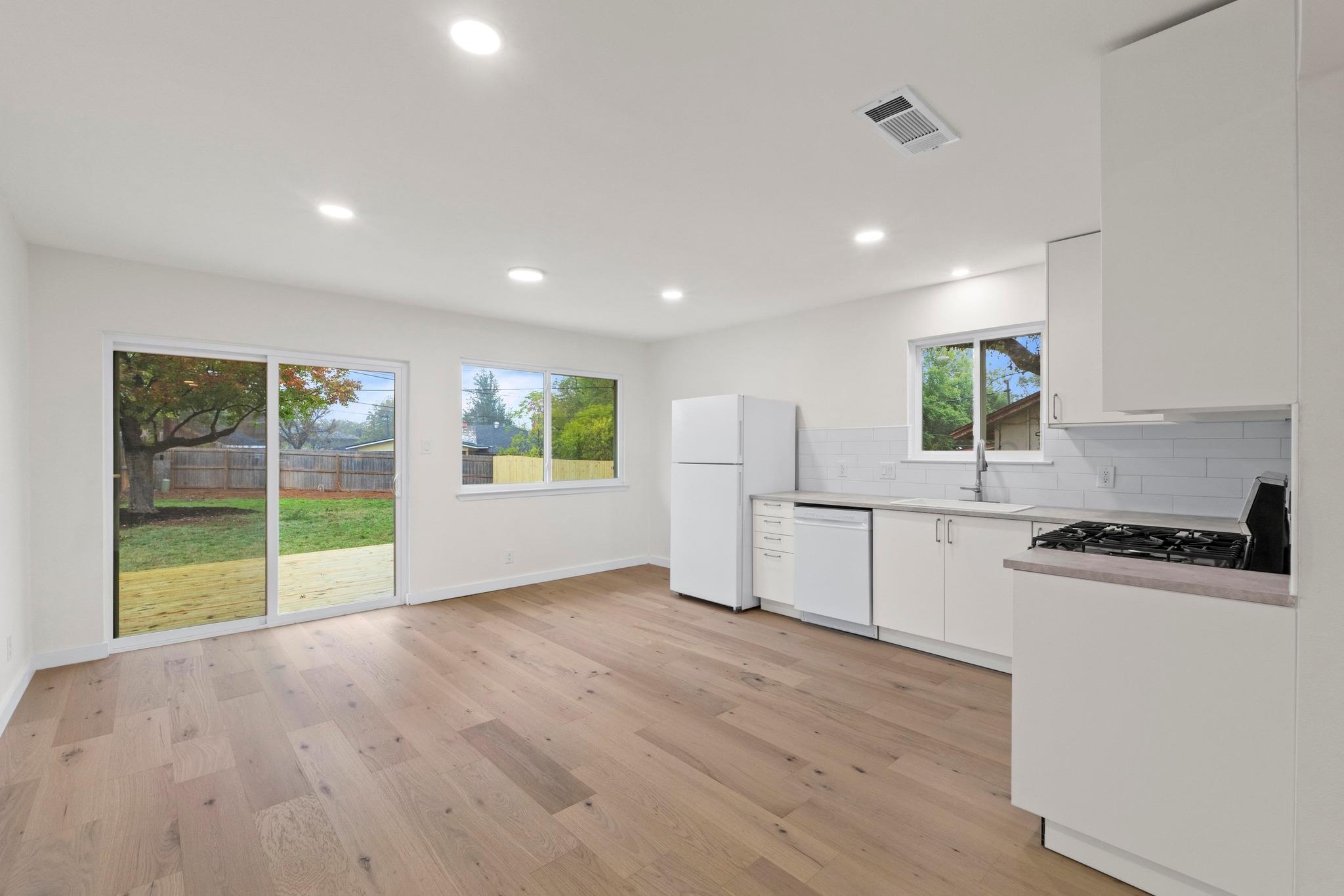 Single Family Residence