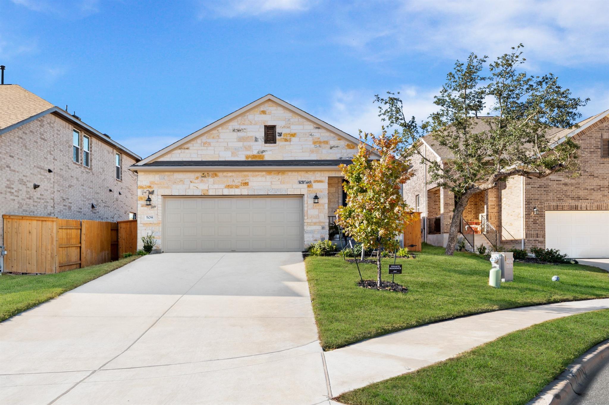 Single Family Residence