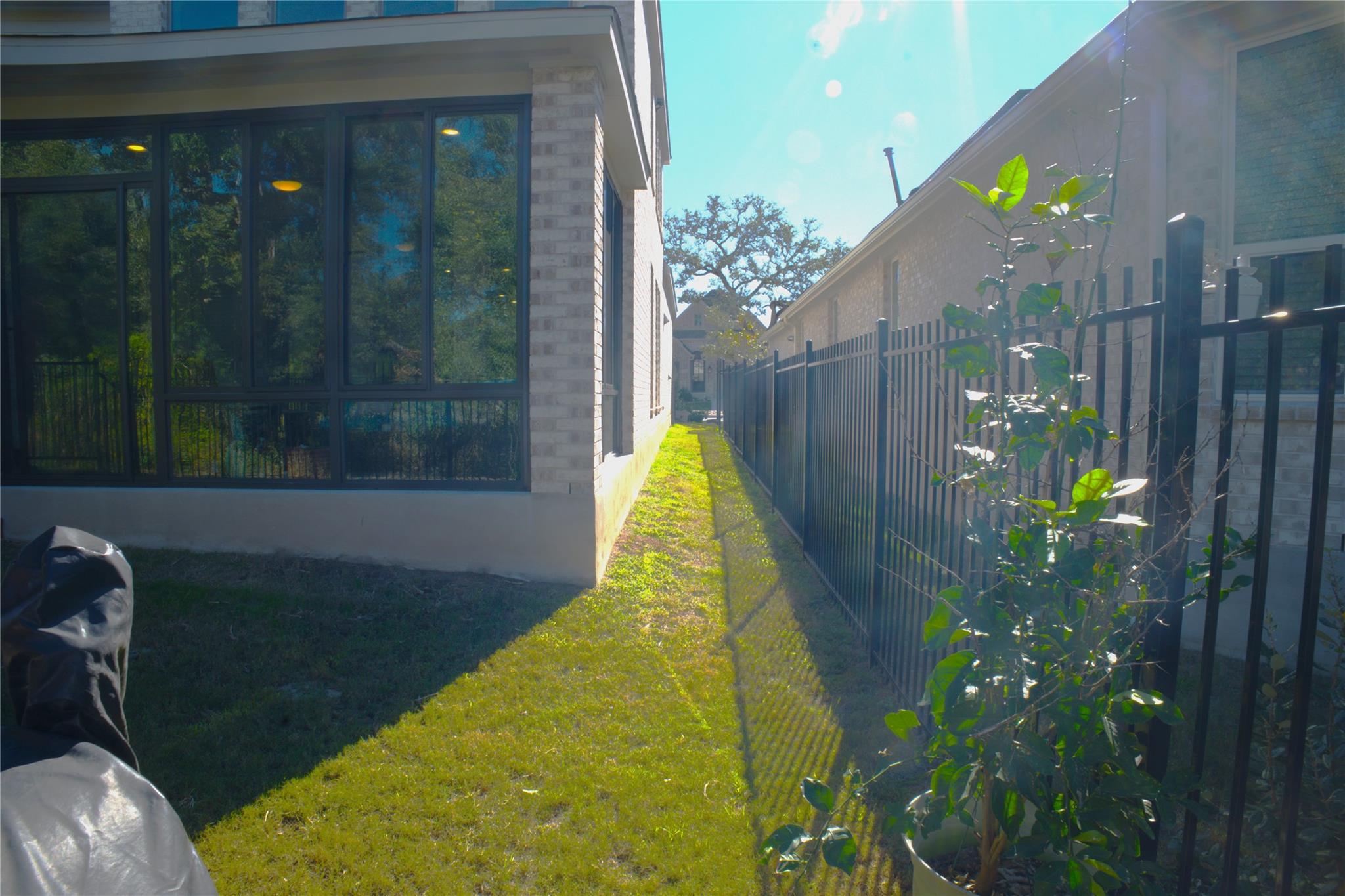 Photo 29