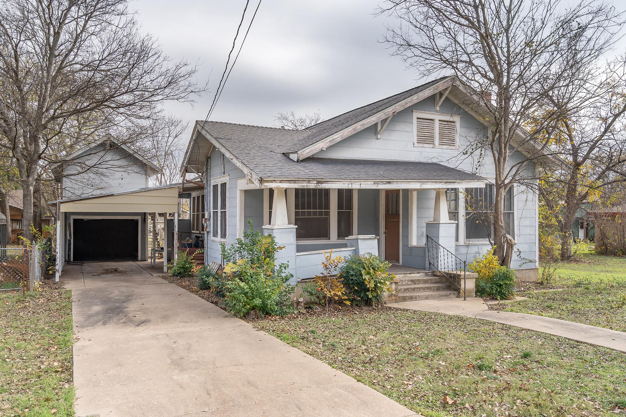 Single Family Residence