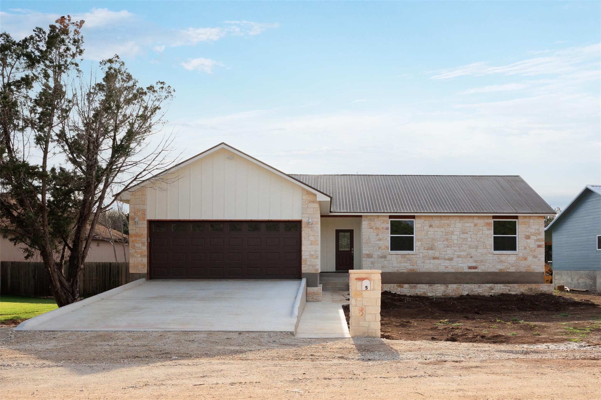 Single Family Residence