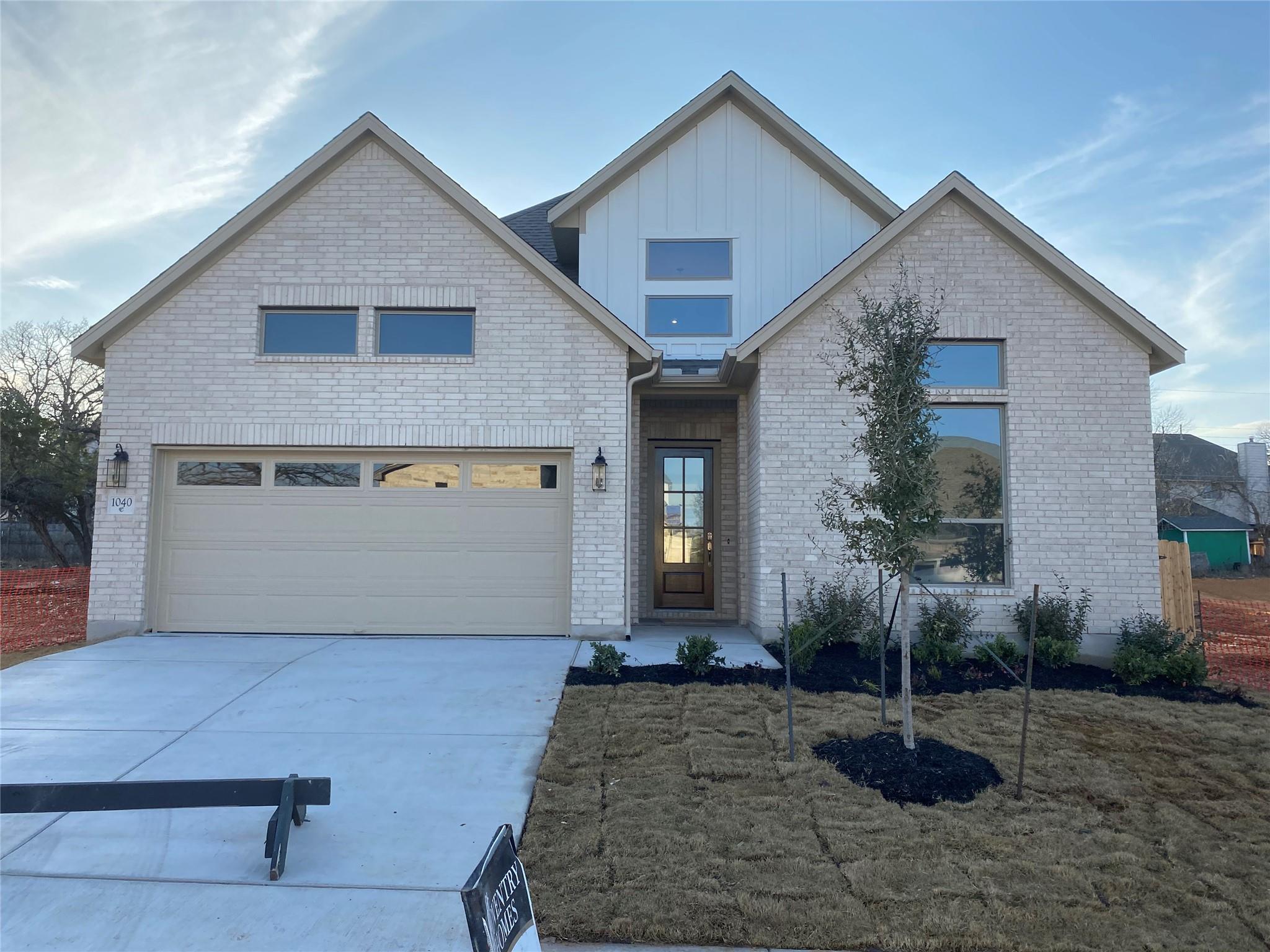 Single Family Residence