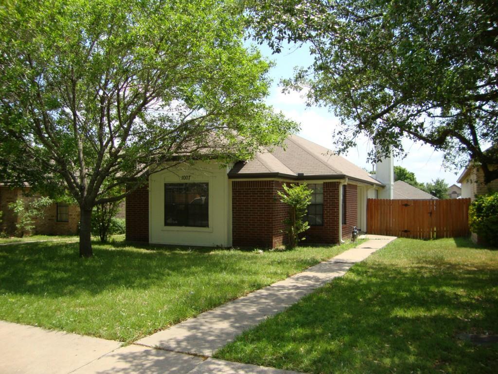 Single Family Residence