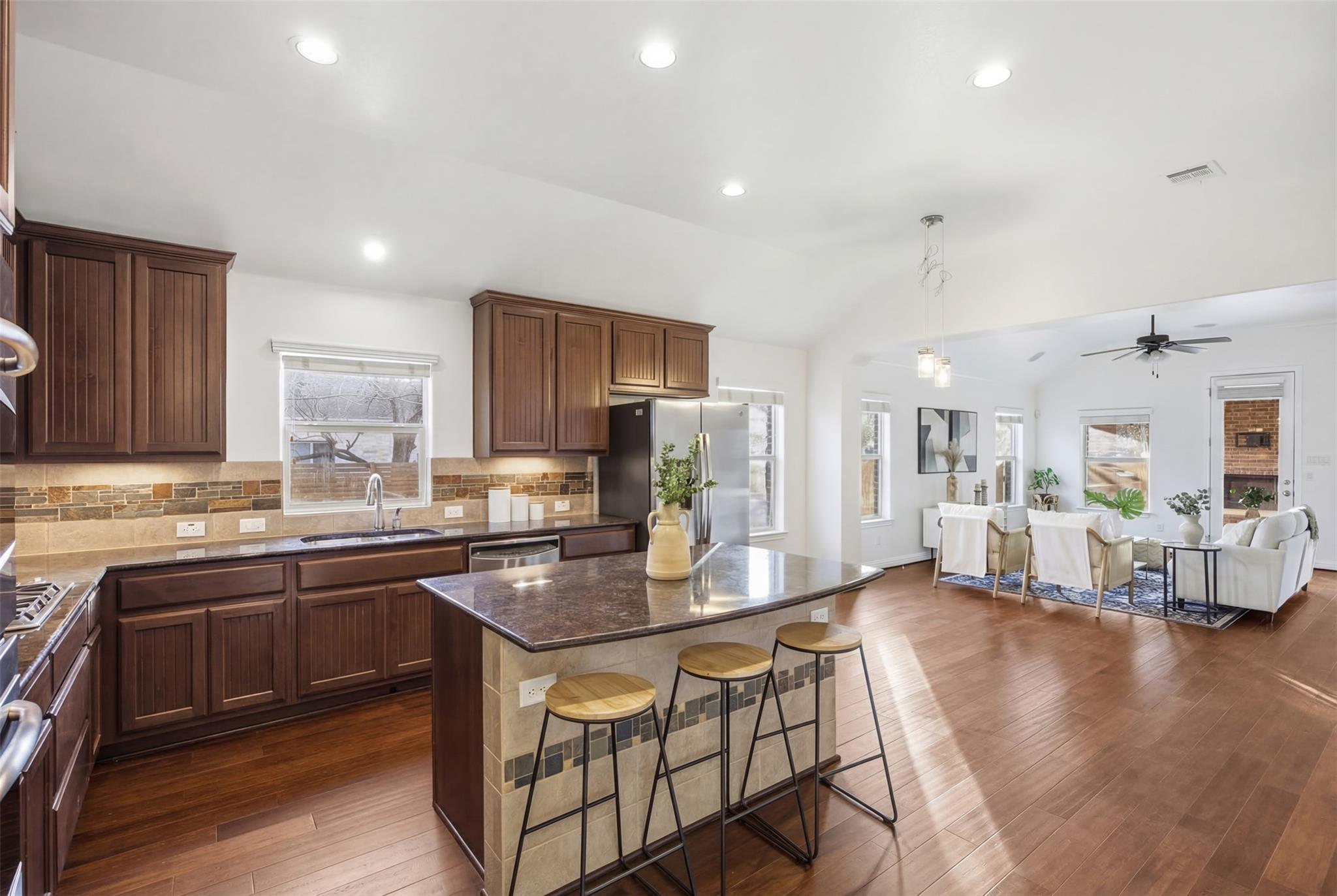 Single Family Residence