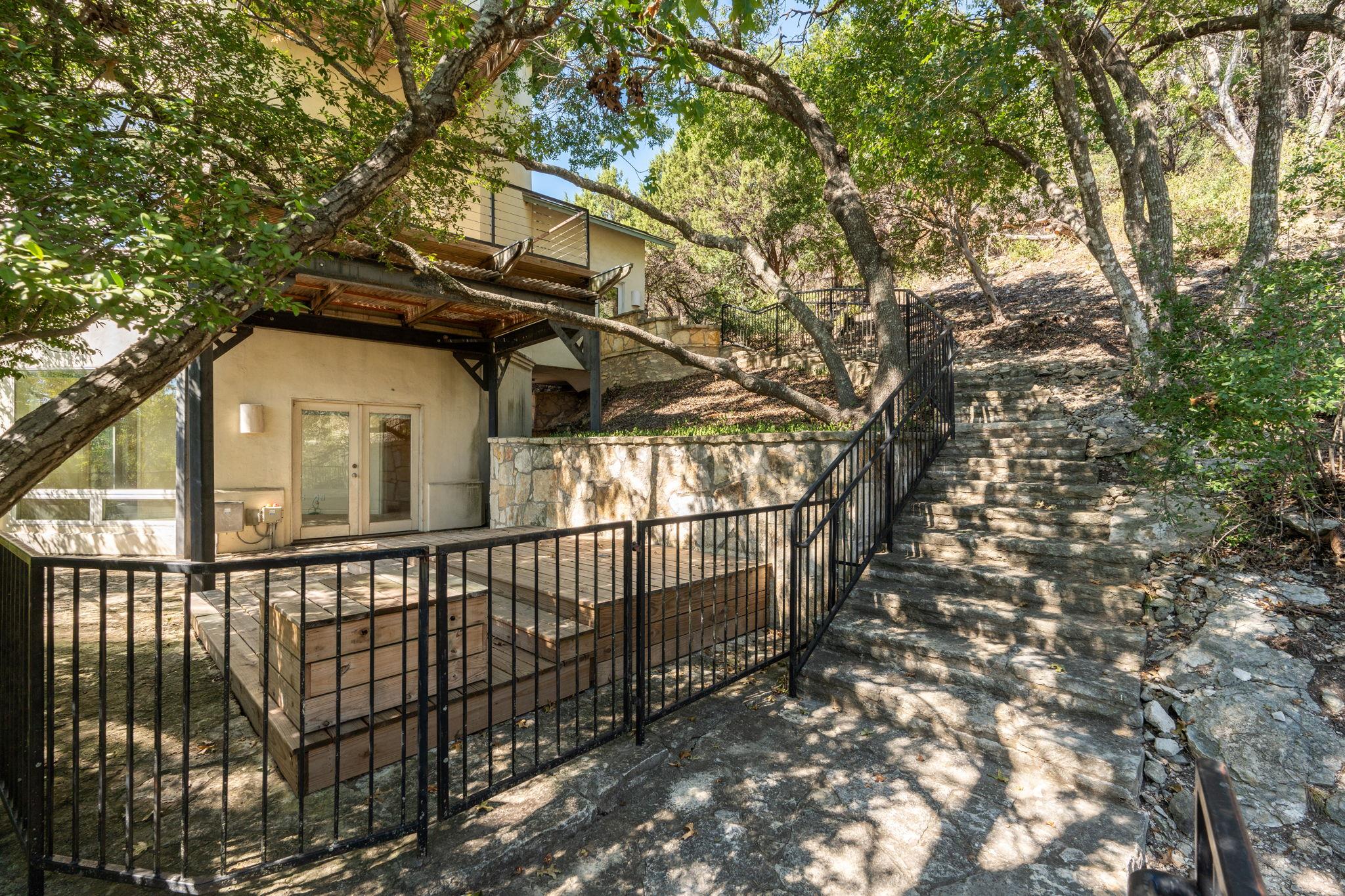 Single Family Residence