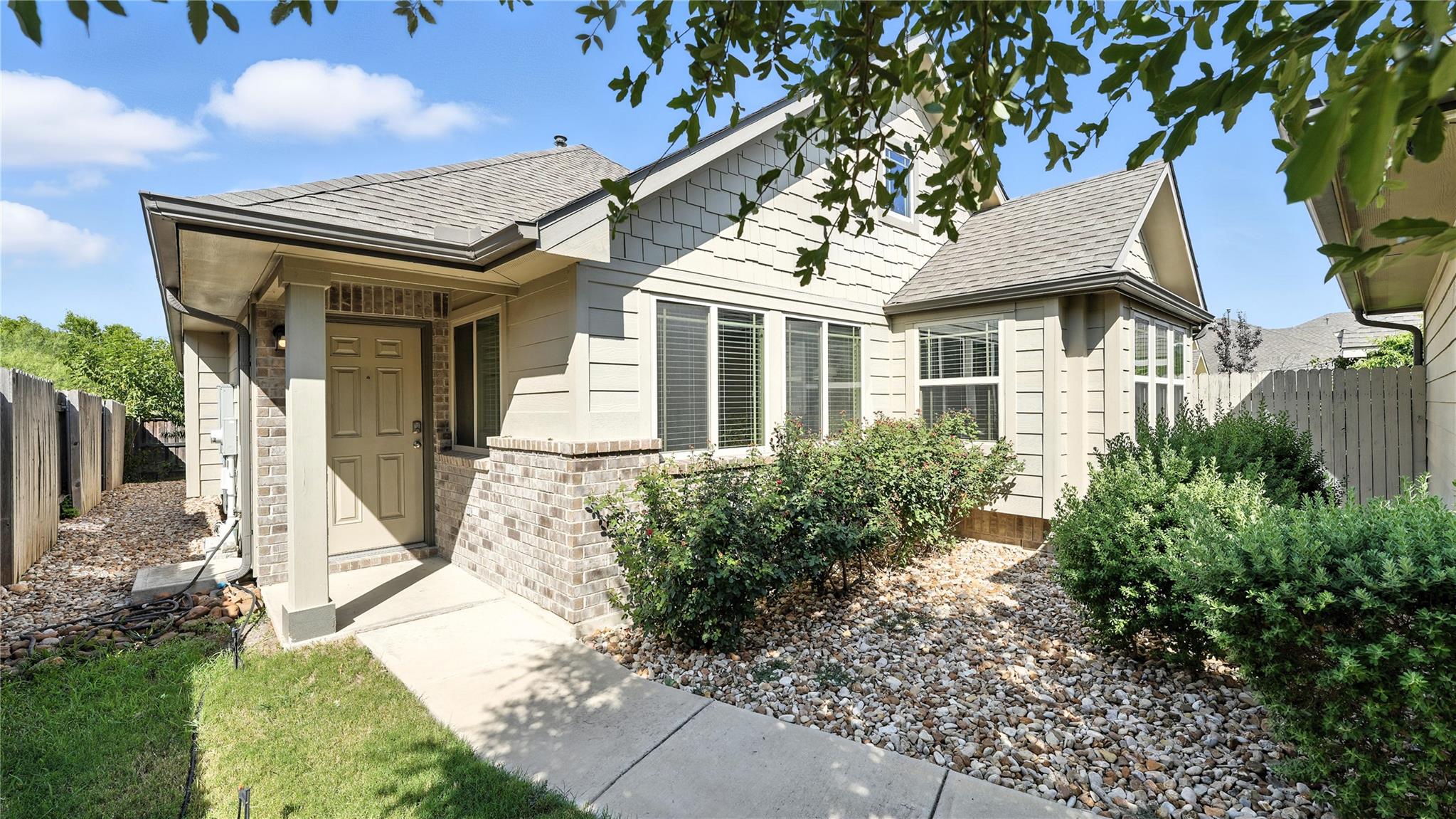 Single Family Residence