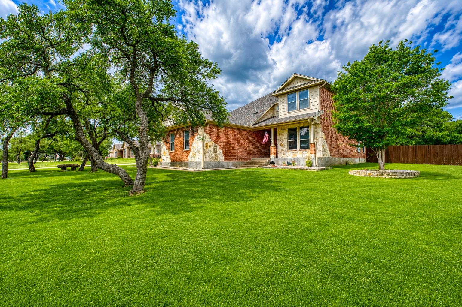 Single Family Residence