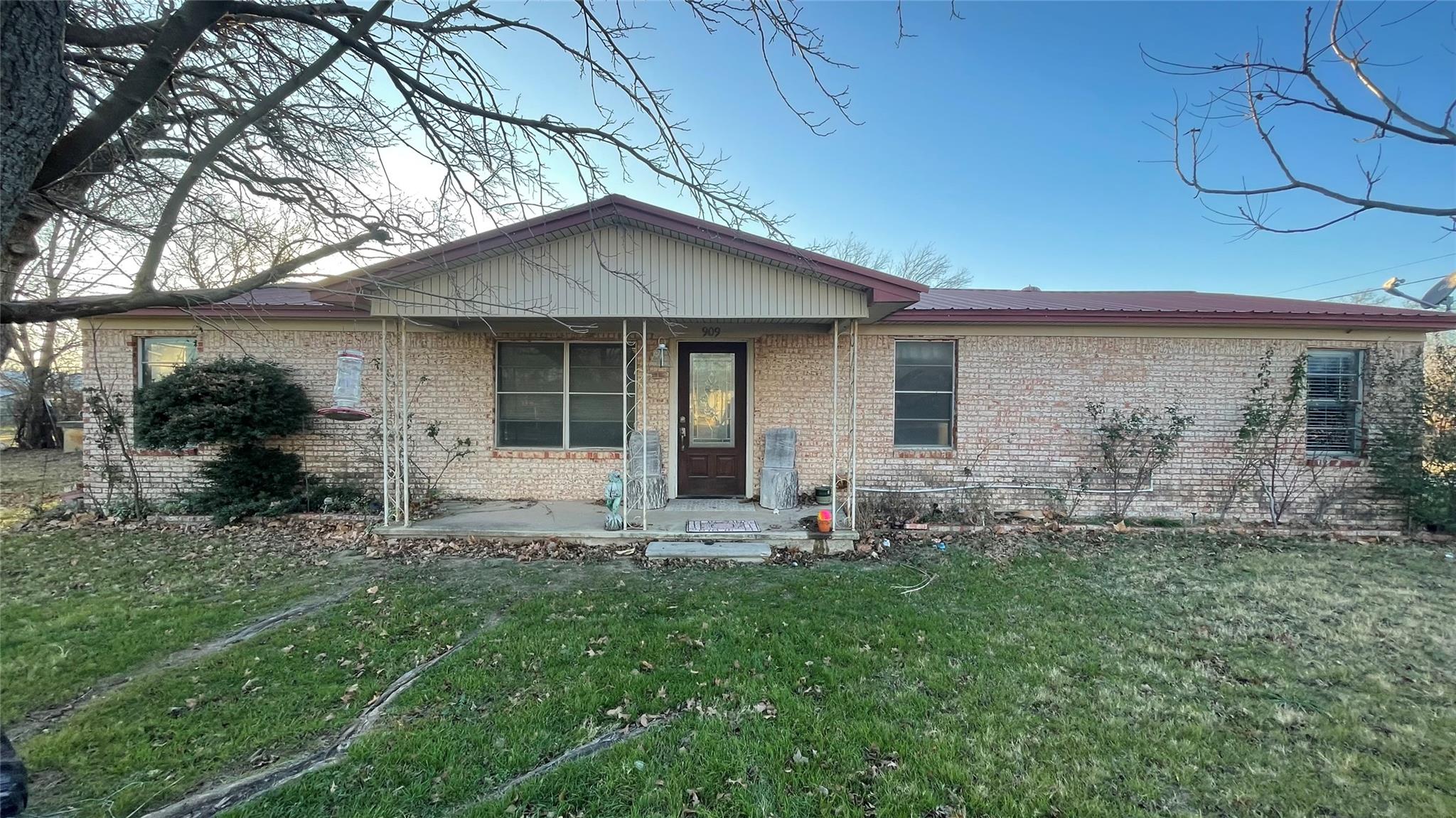 Single Family Residence