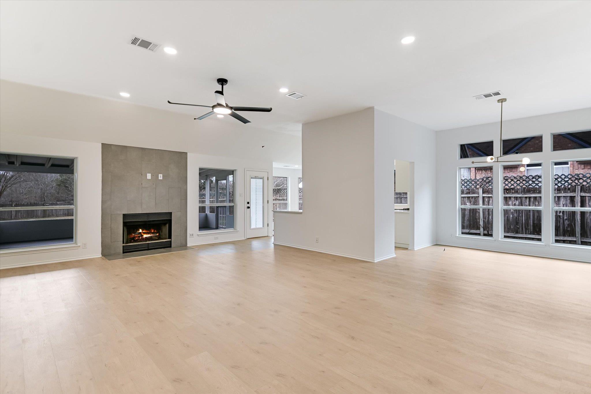 Single Family Residence