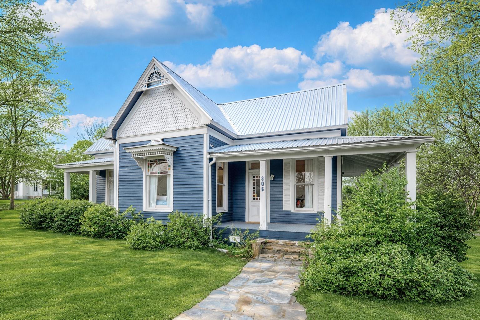 Single Family Residence