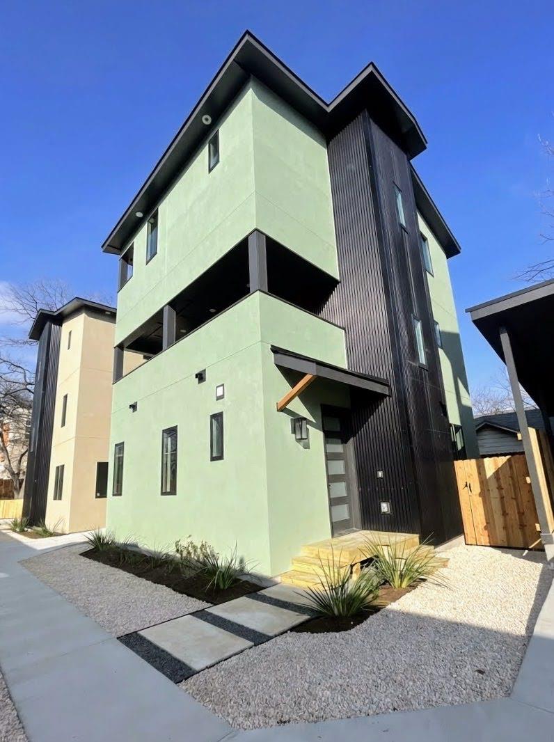 Single Family Residence