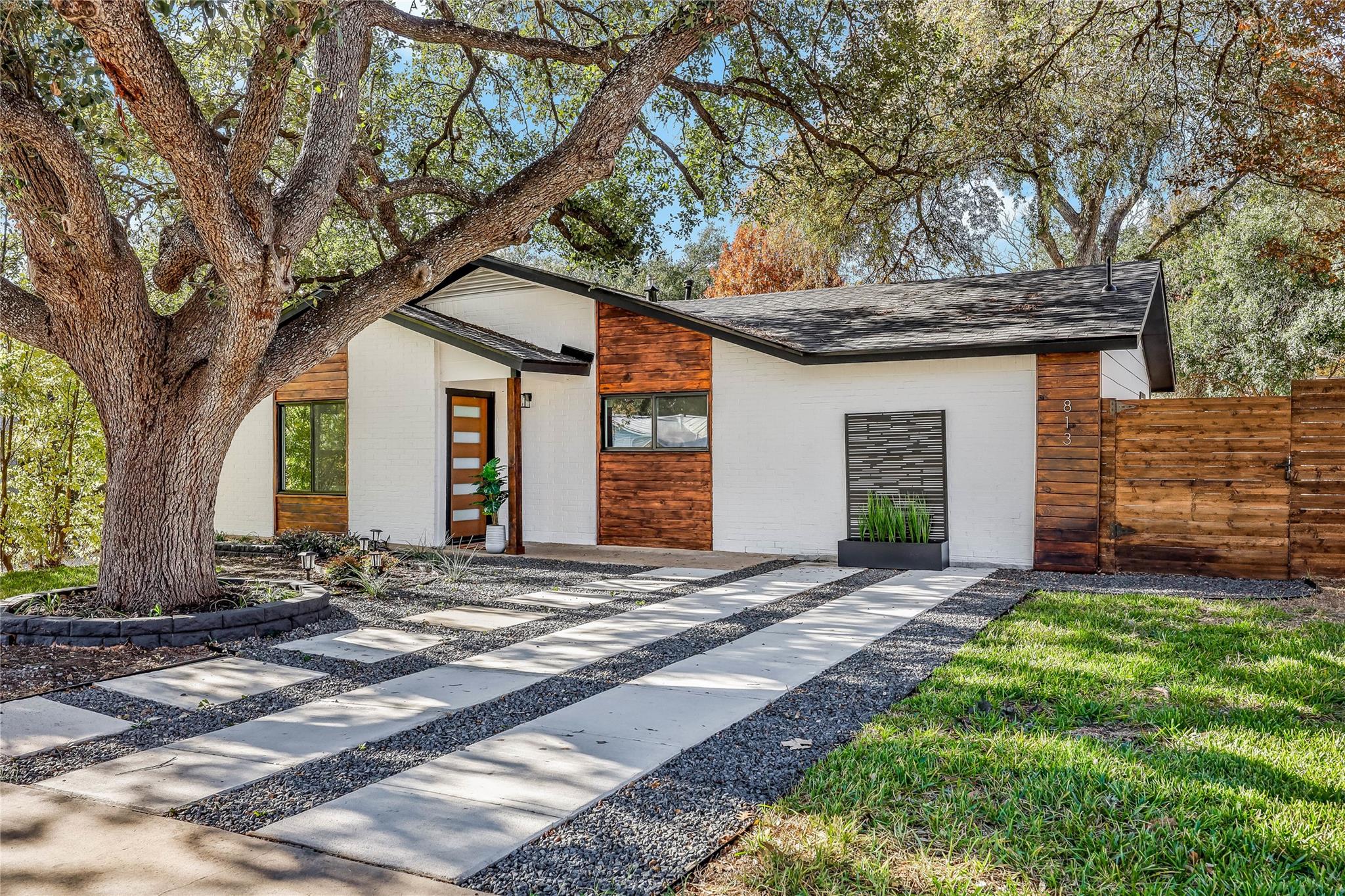 Single Family Residence