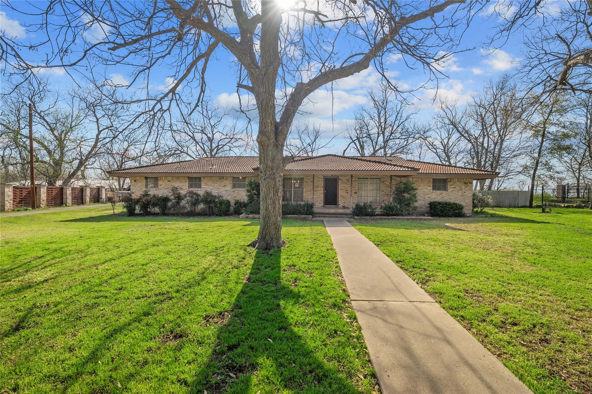 Single Family Residence