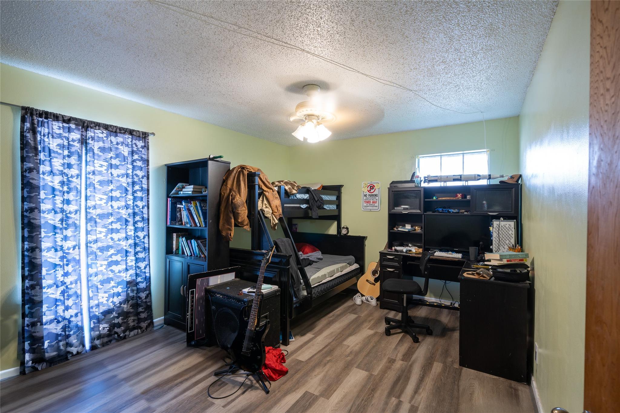 Photo 13