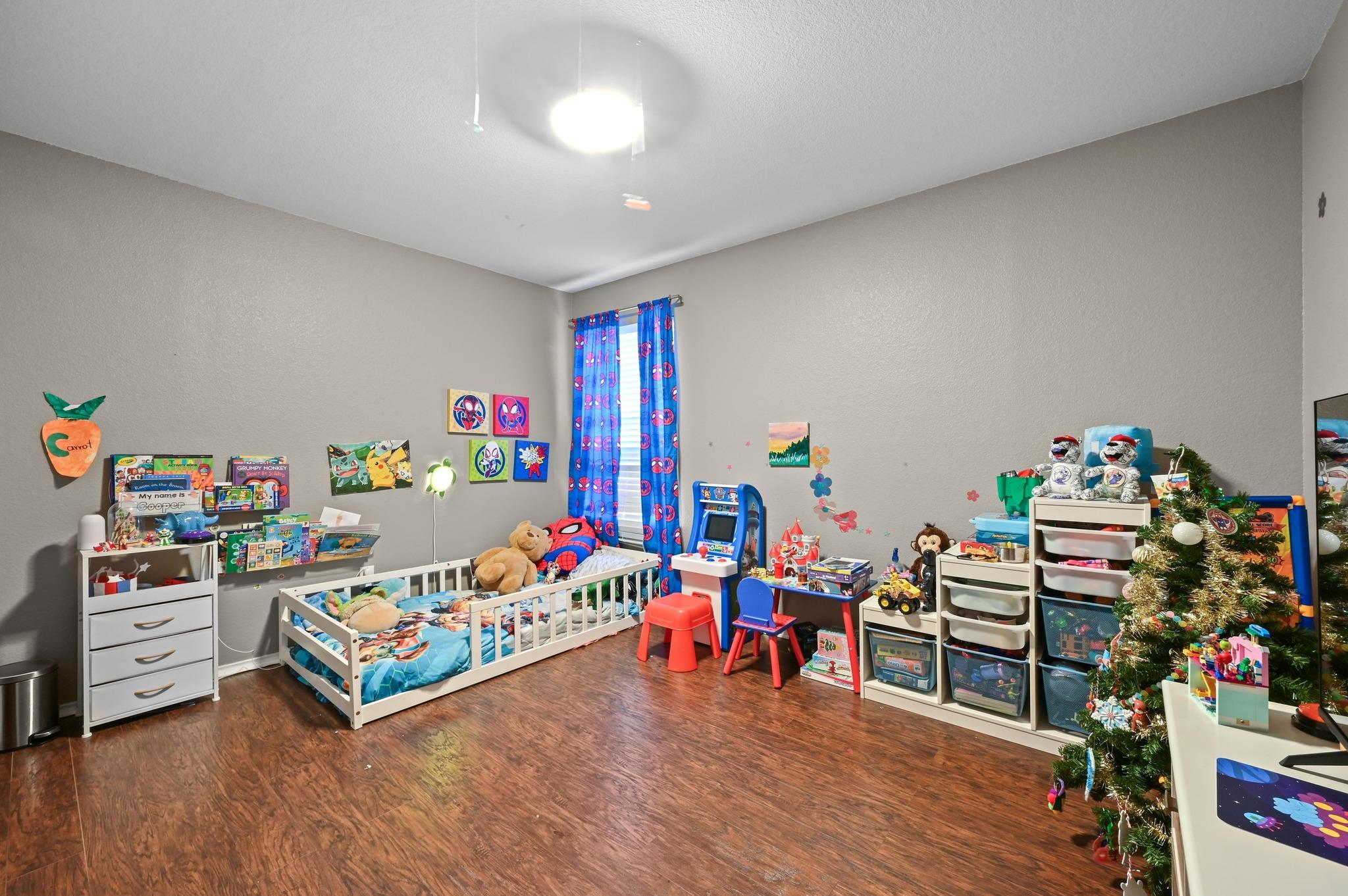Photo 19