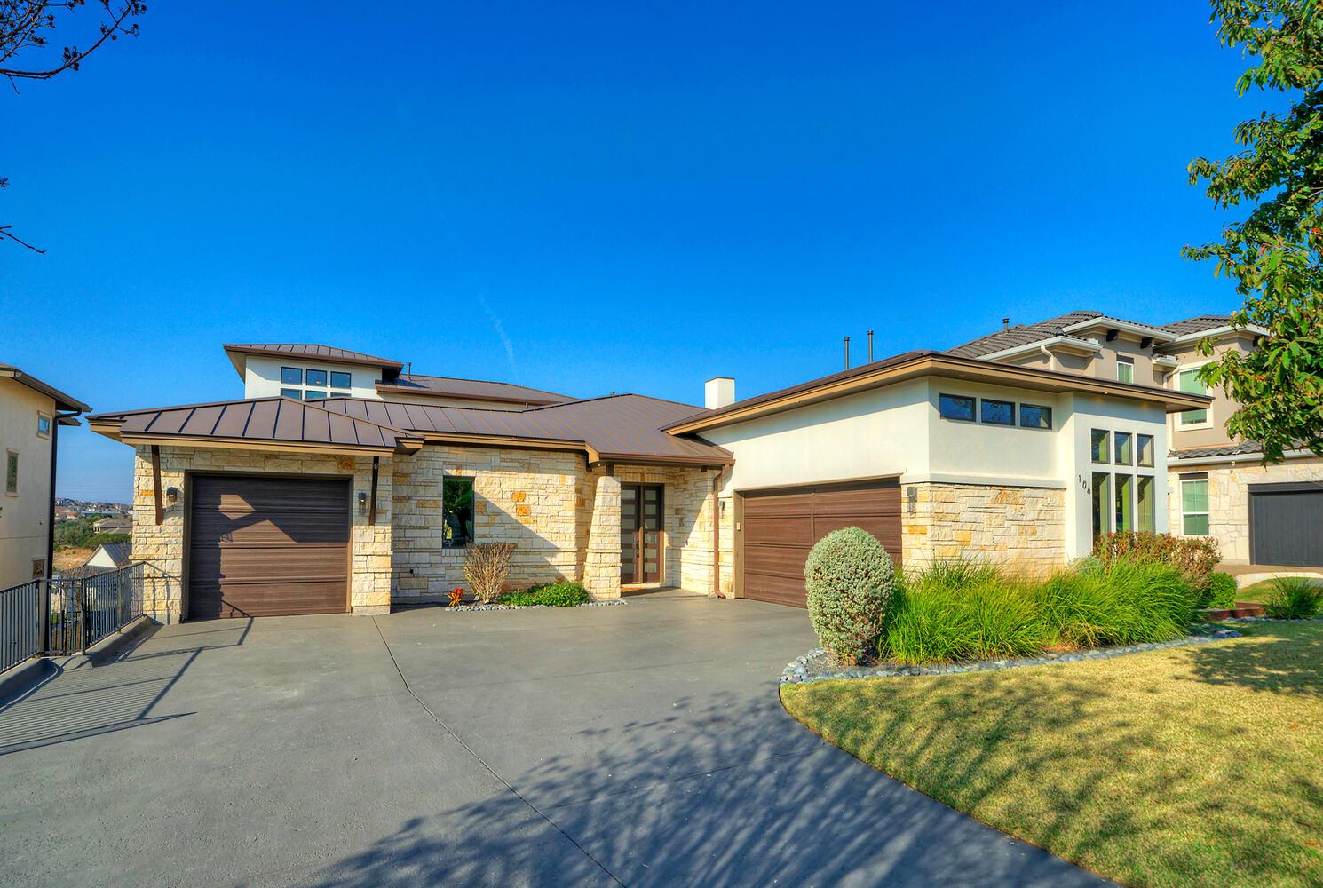 Single Family Residence