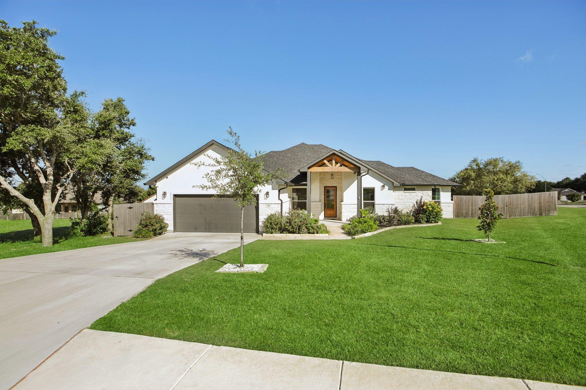 Single Family Residence