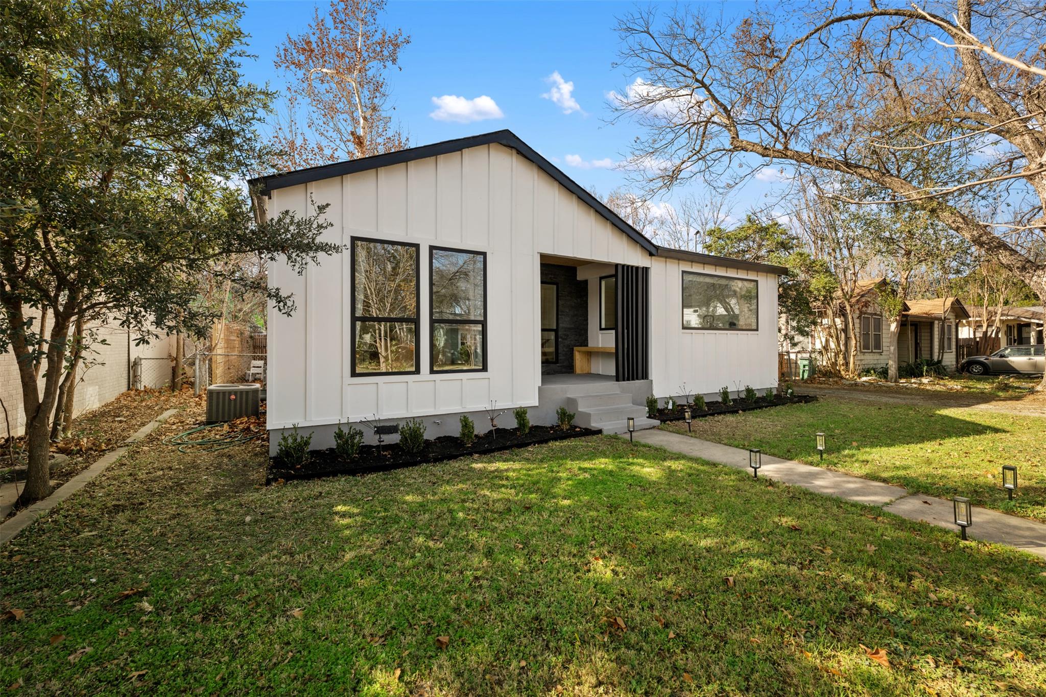 Single Family Residence