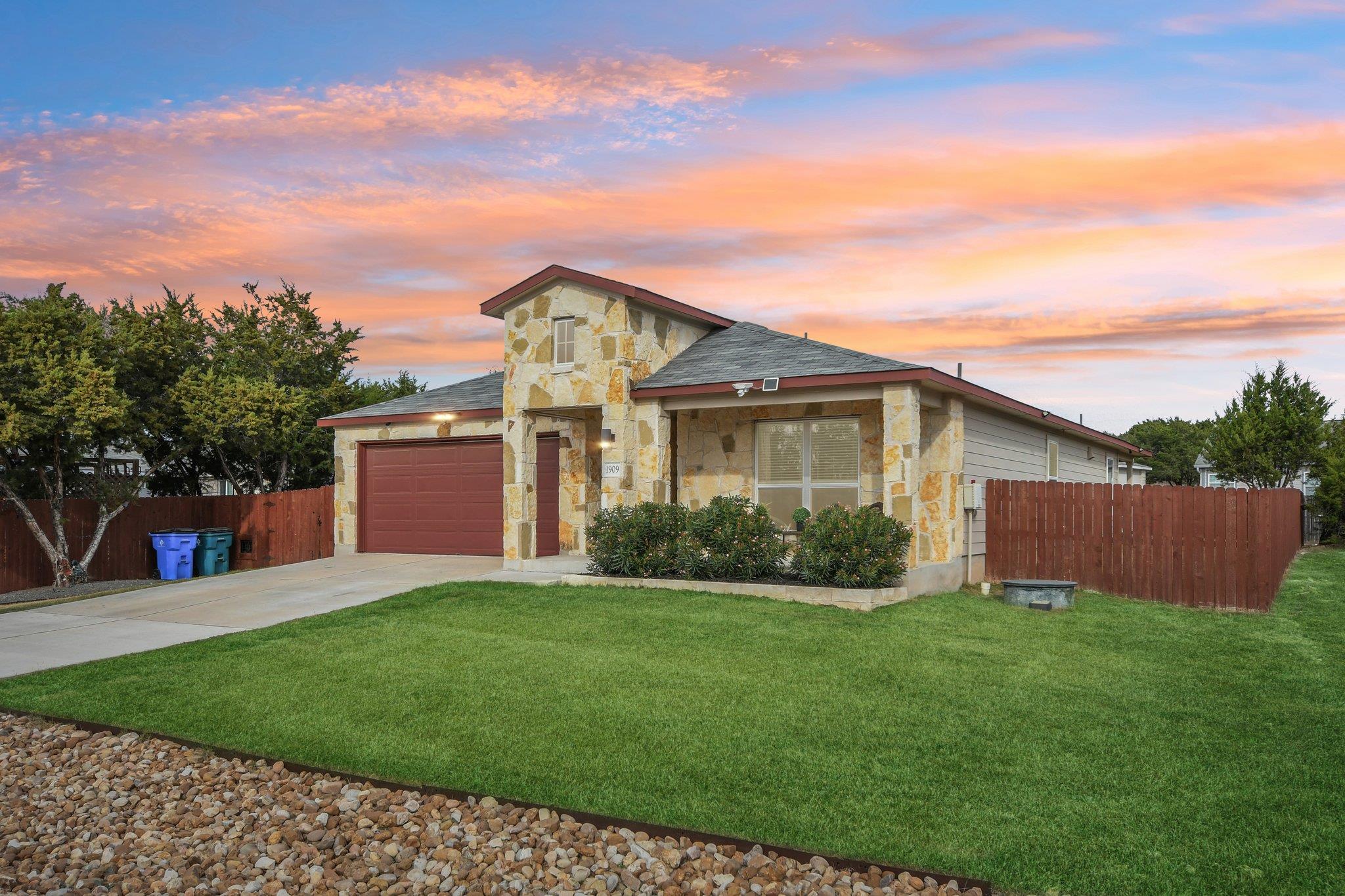 Single Family Residence
