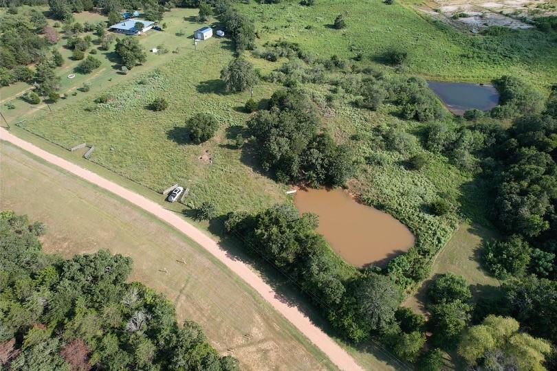 1142 Private Road 7039