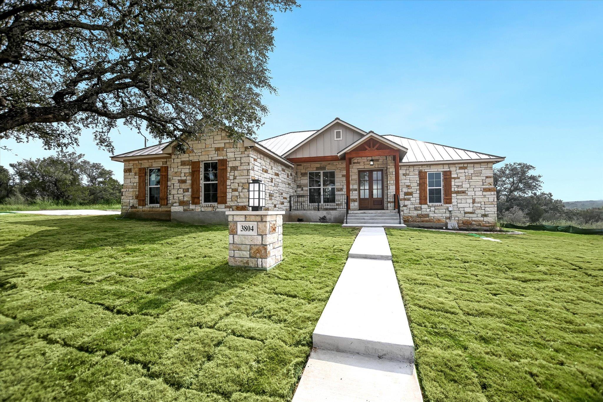 Single Family Residence