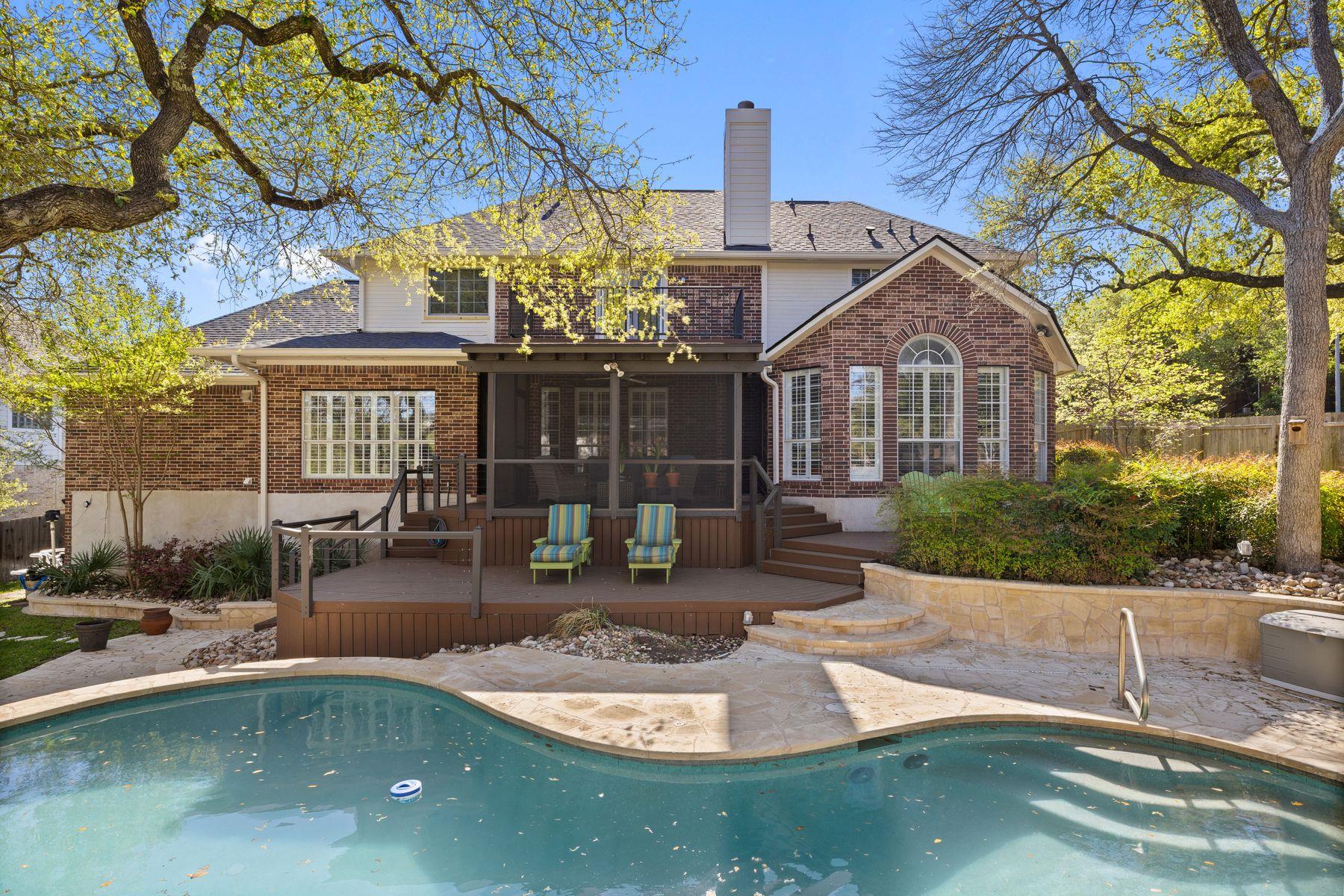 Single Family Residence