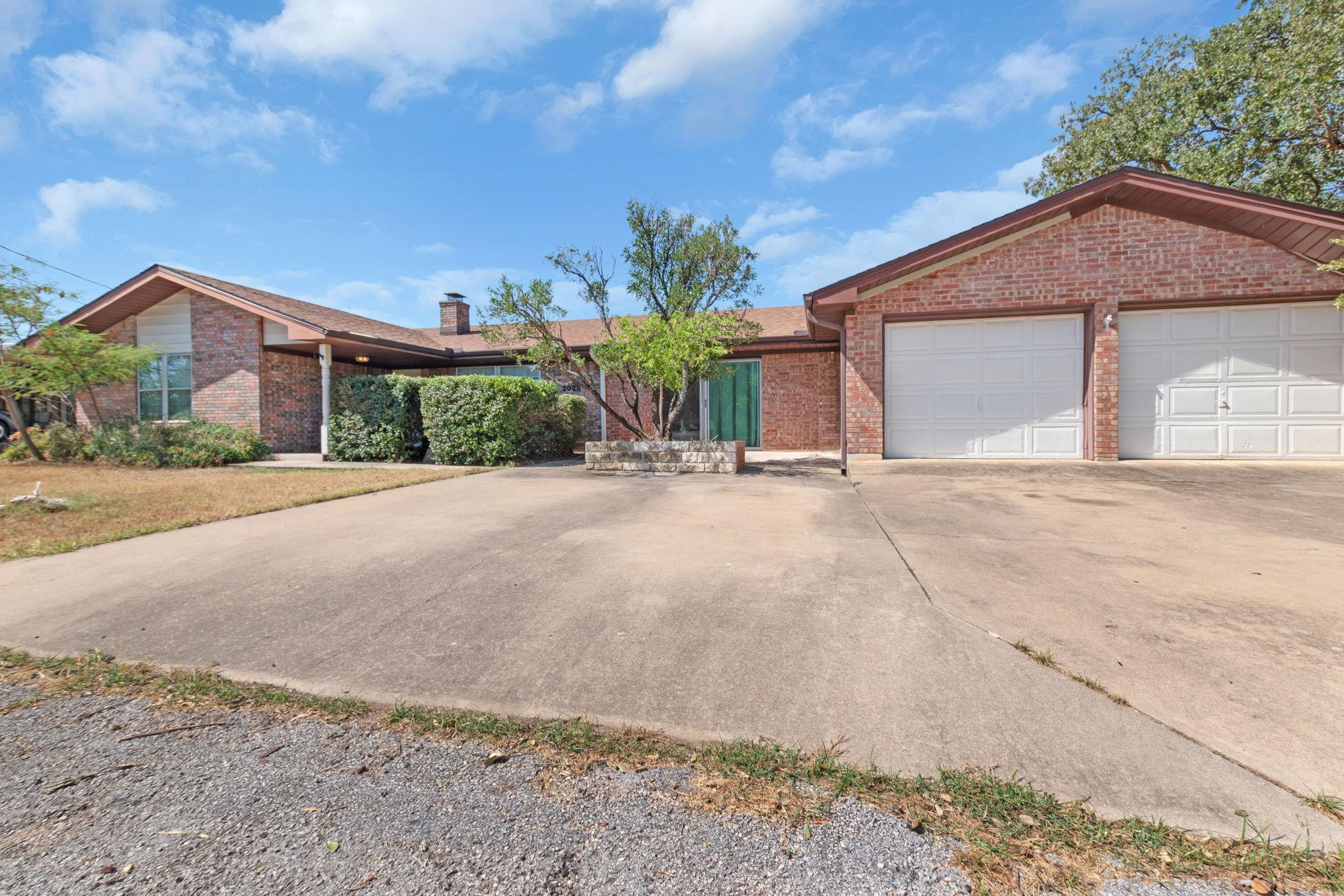 Single Family Residence