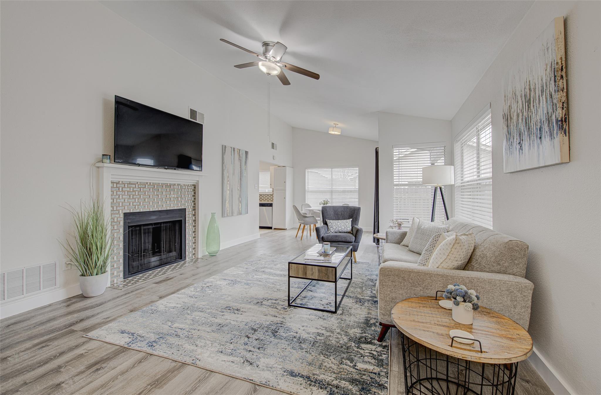 Single Family Residence